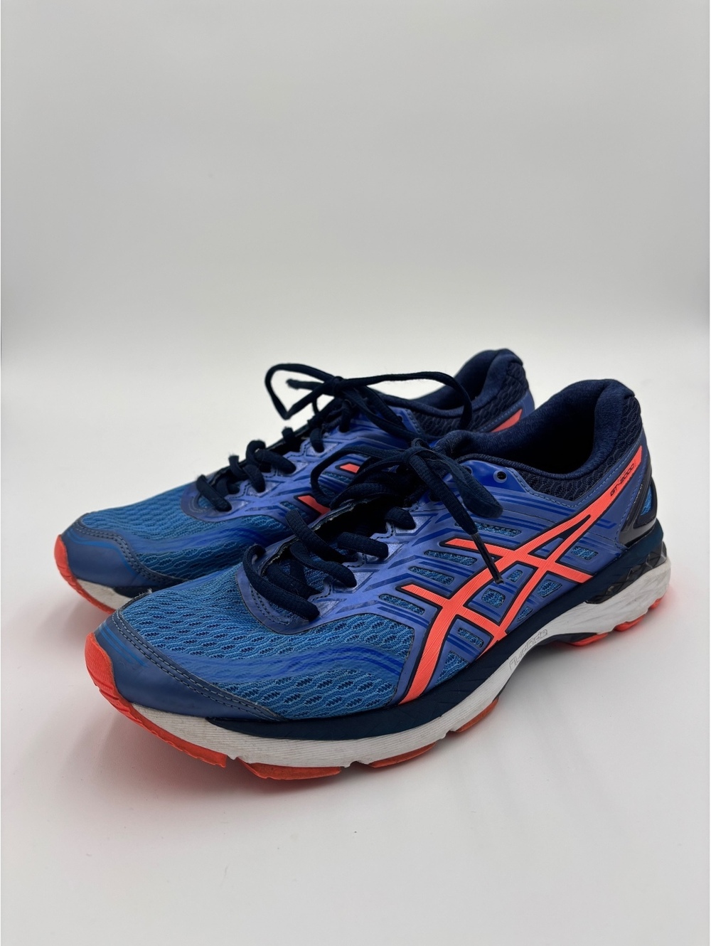 ASICS Women's GT-2000 5 Running Shoe US 9 T757N
